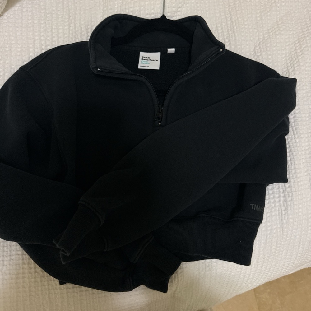 TNA cropped sweat fleece cozy fleece quarter zip
